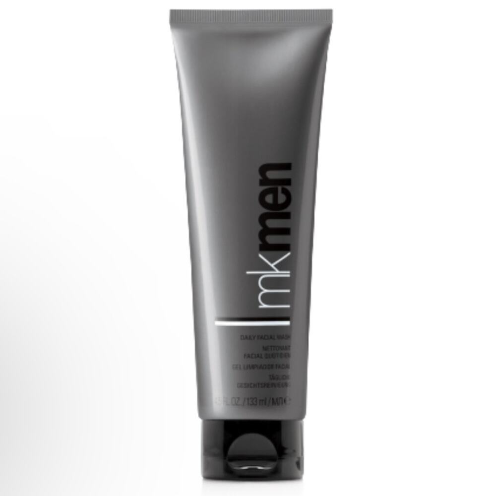 Mary Kay - Men’s Daily Face Wash - Picture 5 of 8